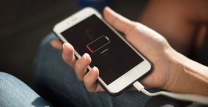 Ở nhà mùa dịch sử dụng iPhone bền hơn với 10 mẹo sạc pin này